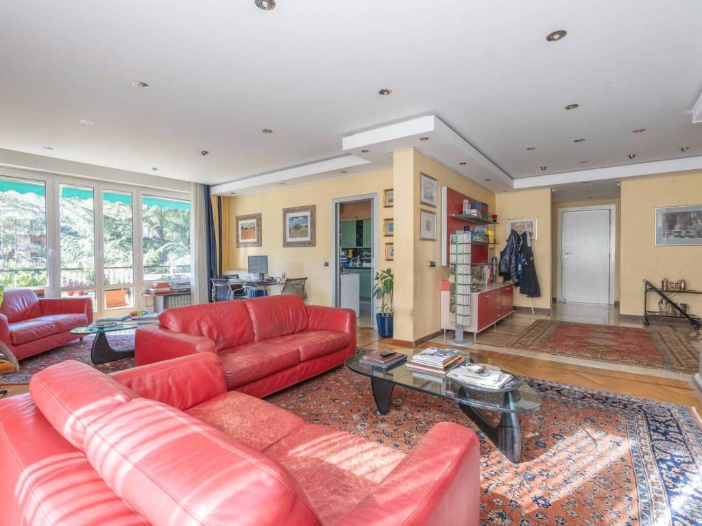 appartamento in vendita a Torino in zona Superga