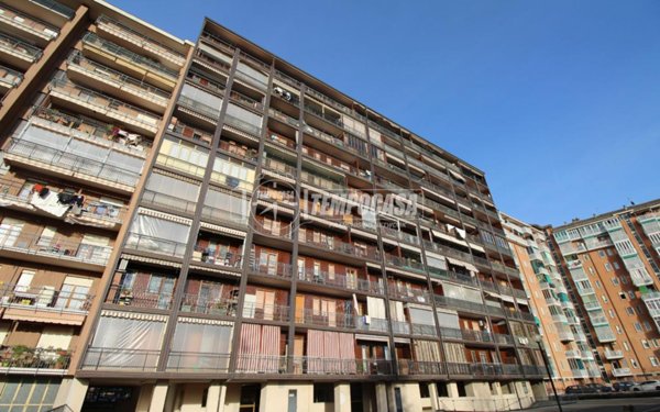 appartamento in vendita a Torino in zona Mirafiori Nord