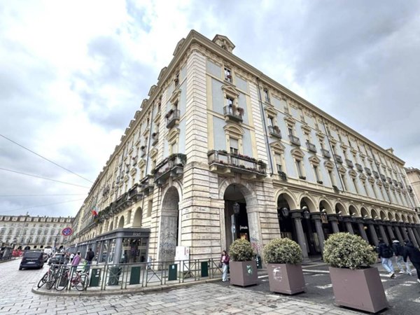 appartamento in vendita a Torino in zona Centro Storico
