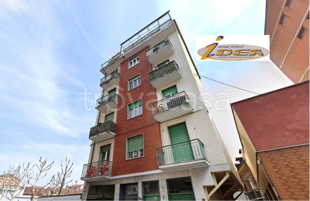 appartamento in vendita a Torino in zona Aurora