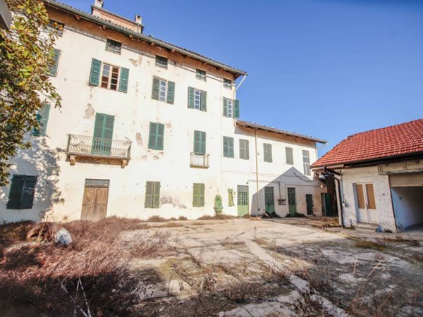 casa indipendente in vendita a Torino in zona Falchera