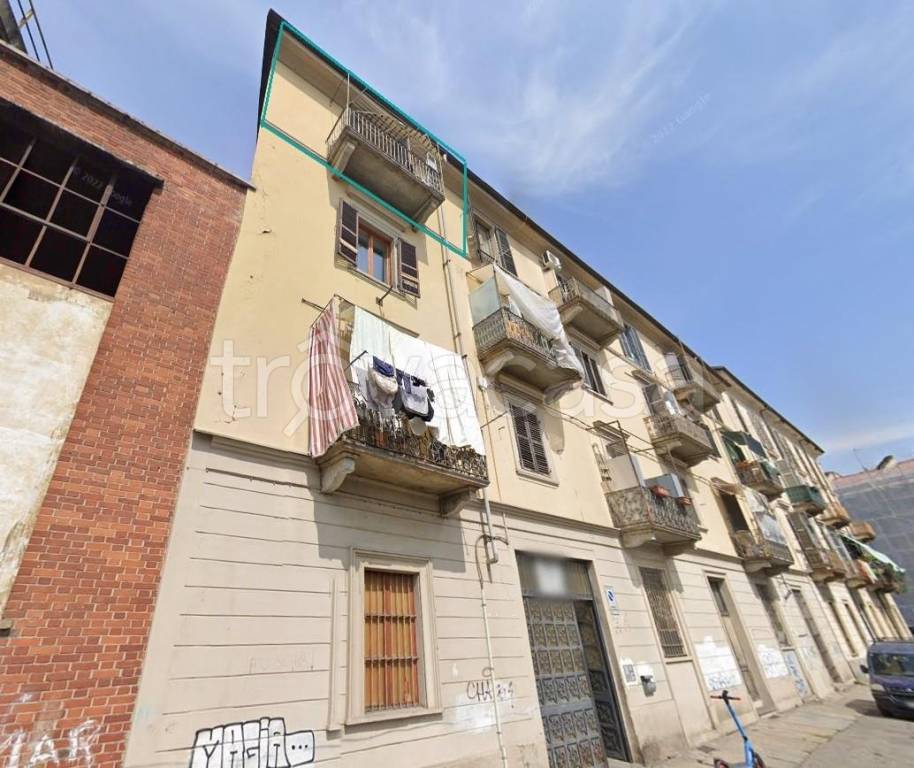 appartamento in vendita a Torino in zona Aurora