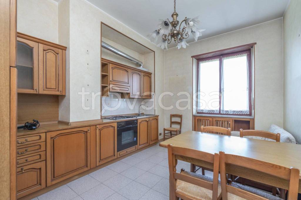 appartamento in vendita a Torino in zona Aurora
