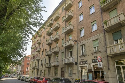 appartamento in vendita a Torino in zona Cenisia