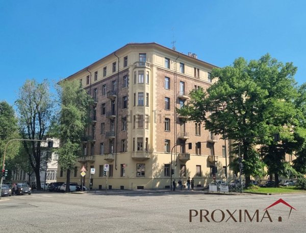 appartamento in vendita a Torino in zona San Salvario