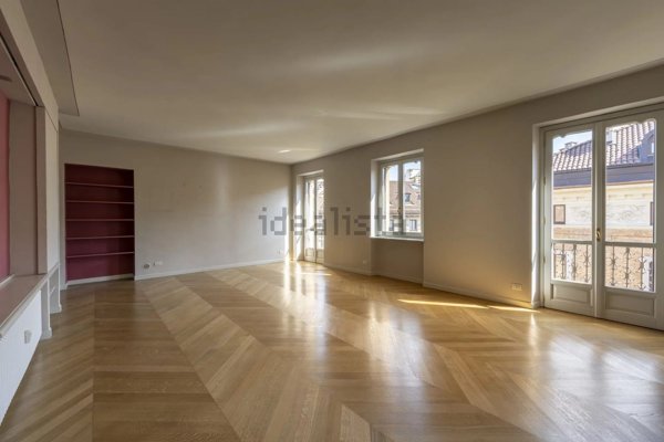 appartamento in vendita a Torino in zona Centro Storico