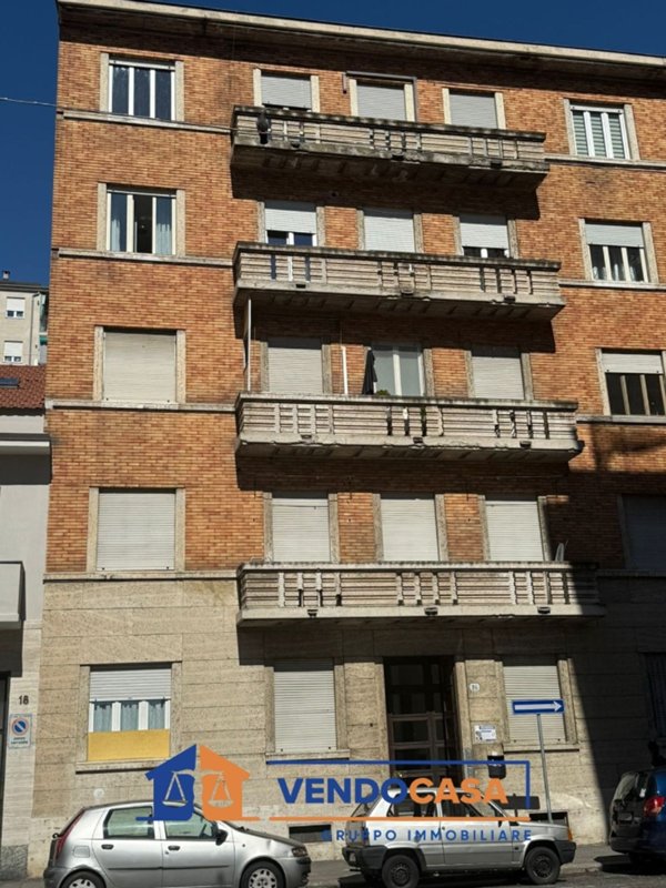 appartamento in vendita a Torino in zona Lingotto