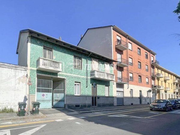 appartamento in vendita a Torino in zona Madonna di Campagna