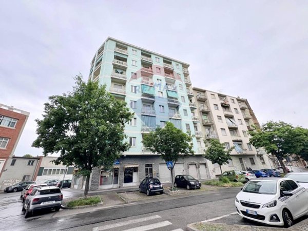 appartamento in vendita a Torino in zona Borgata Vittoria