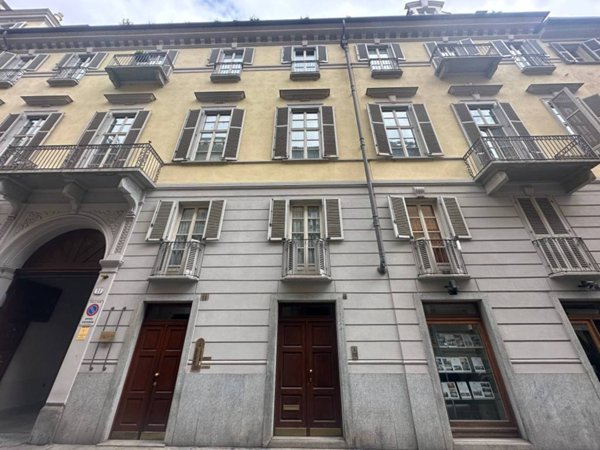 casa semindipendente in vendita a Torino in zona Centro Storico