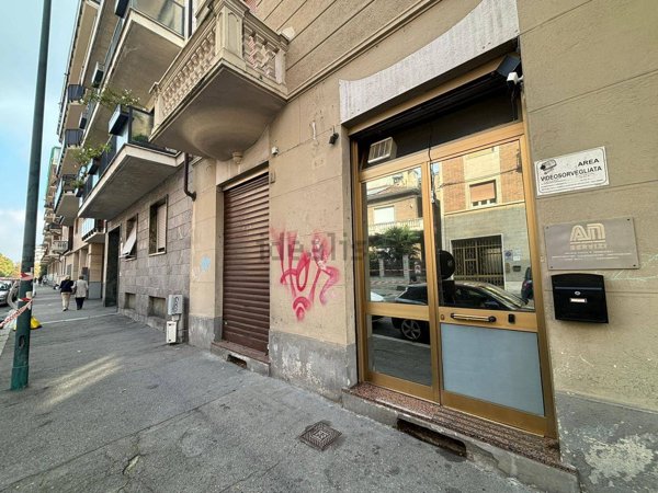 appartamento in vendita a Torino in zona Parella