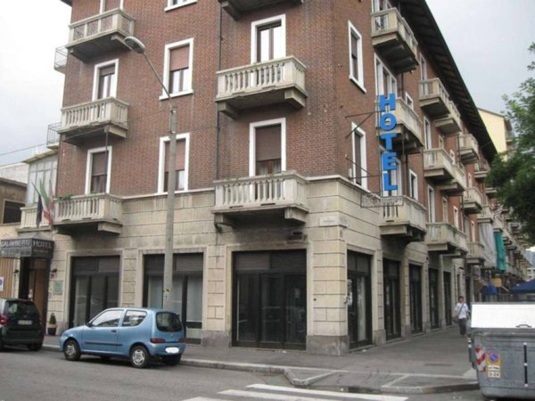 quadrivano in vendita a Torino in zona Lingotto