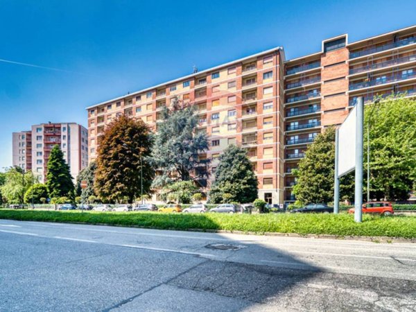 appartamento in vendita a Torino in zona Mirafiori Nord