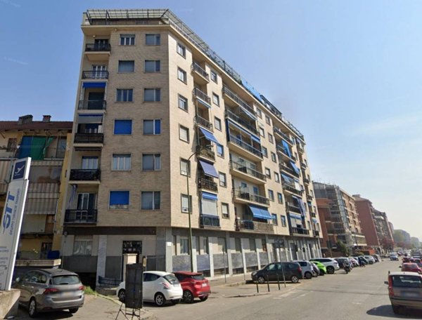 appartamento in vendita a Torino in zona Lucento