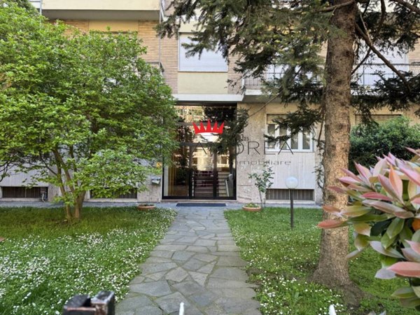 appartamento in vendita a Torino in zona Parella