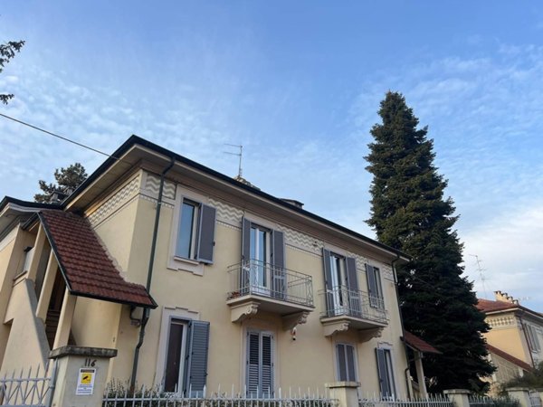 appartamento in vendita a Torino in zona Mirafiori Nord