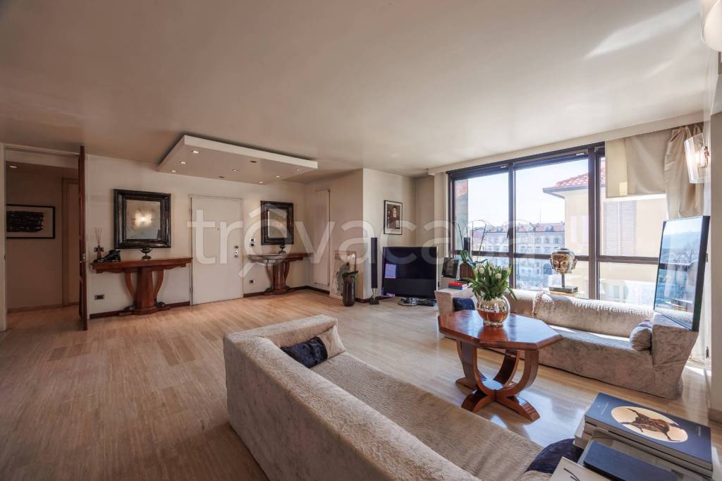 appartamento in vendita a Torino