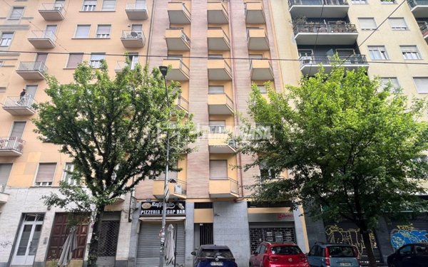 appartamento in vendita a Torino in zona San Salvario