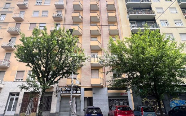 appartamento in vendita a Torino in zona San Salvario
