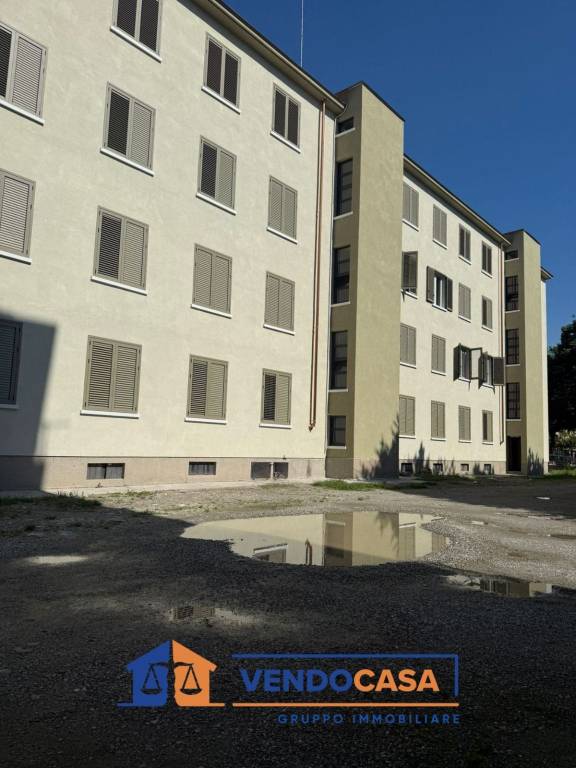 appartamento in vendita a Torino in zona Lingotto