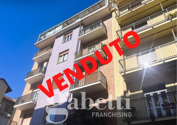 appartamento in vendita a Torino in zona Borgata Vittoria