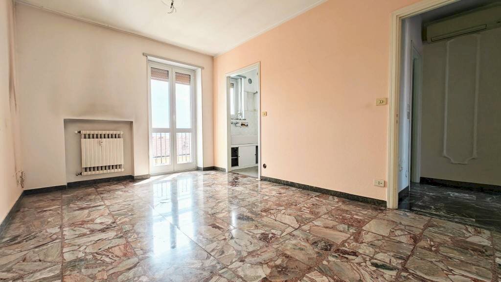 appartamento in vendita a Torino in zona Lingotto