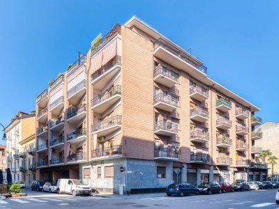 appartamento in vendita a Torino in zona Cenisia