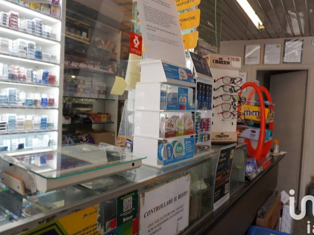 negozio in vendita a Torino in zona San Donato