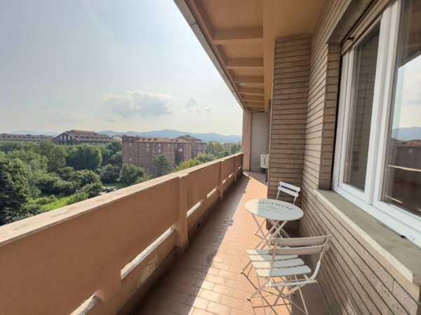 appartamento in vendita a Torino in zona Santa Rita