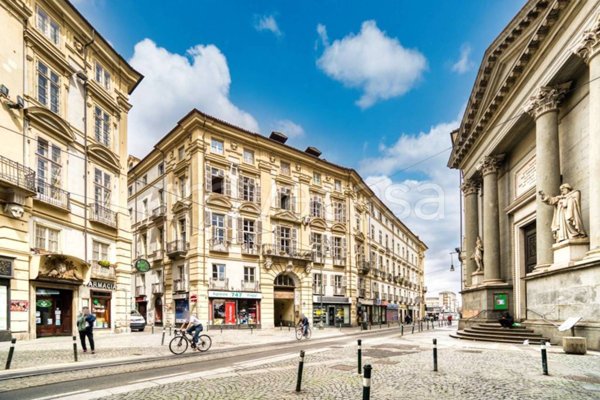 appartamento in vendita a Torino in zona Centro Storico