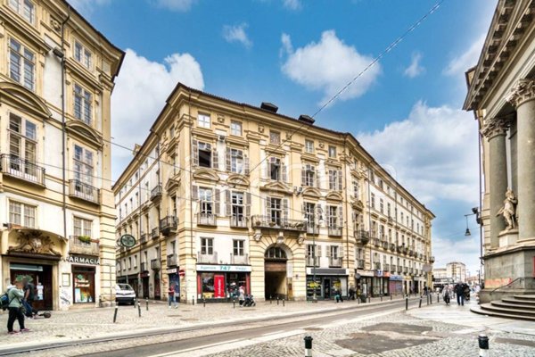 appartamento in vendita a Torino in zona Centro Storico