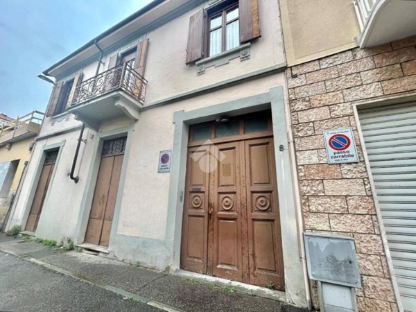 casa indipendente in vendita a Torino in zona Cit Turin