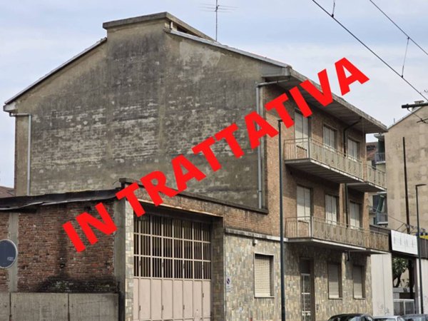 appartamento in vendita a Torino in zona Borgata Vittoria