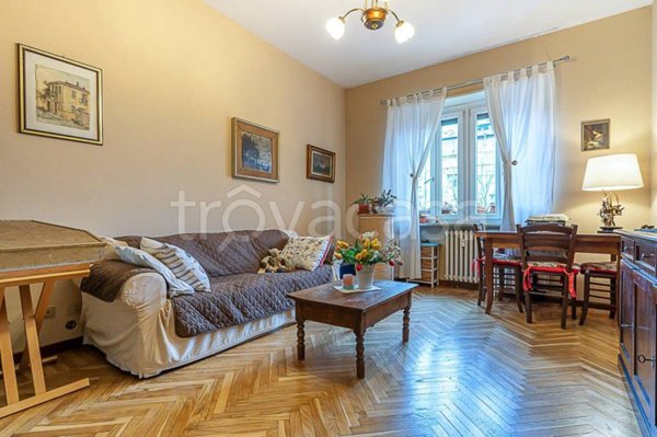 appartamento in vendita a Torino in zona Parella