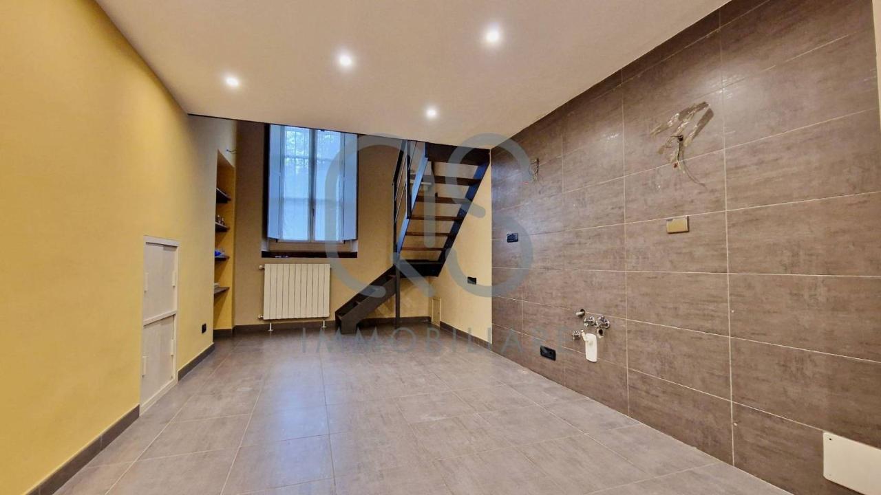 appartamento in vendita a Torino in zona Aurora