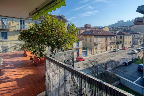 appartamento in vendita a Torino in zona Borgo Po