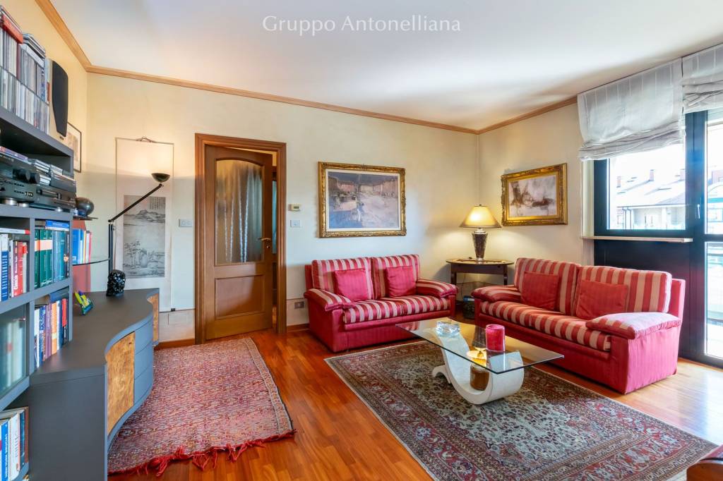 appartamento in vendita a Torino in zona Borgo San Paolo