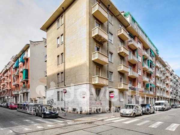 appartamento in vendita a Torino in zona Aurora