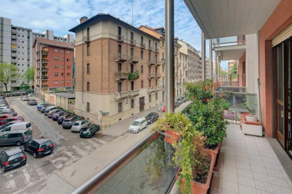 appartamento in vendita a Torino in zona Santa Rita