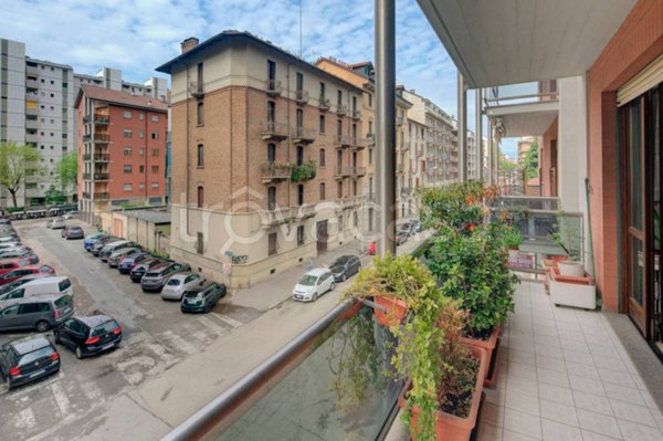 appartamento in vendita a Torino in zona Santa Rita