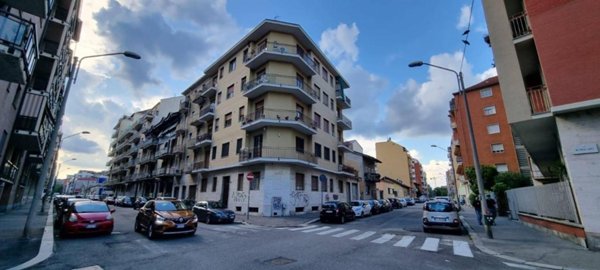 appartamento in vendita a Torino in zona Santa Rita