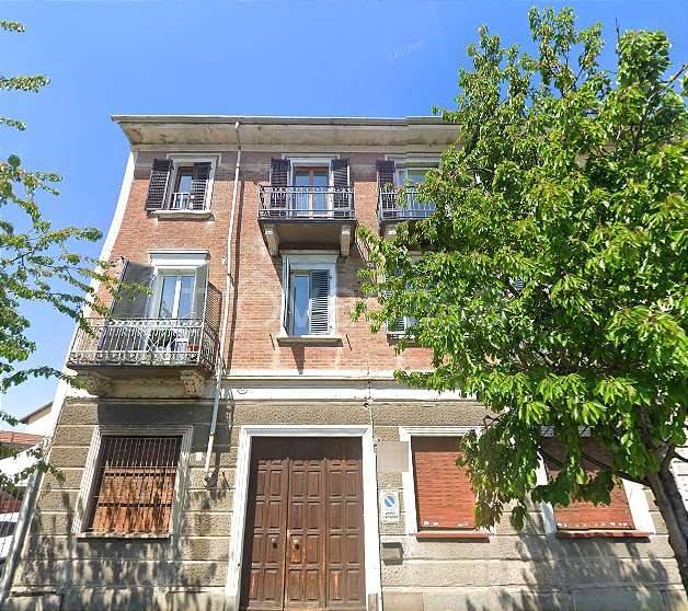 appartamento in vendita a Torino in zona Regio Parco