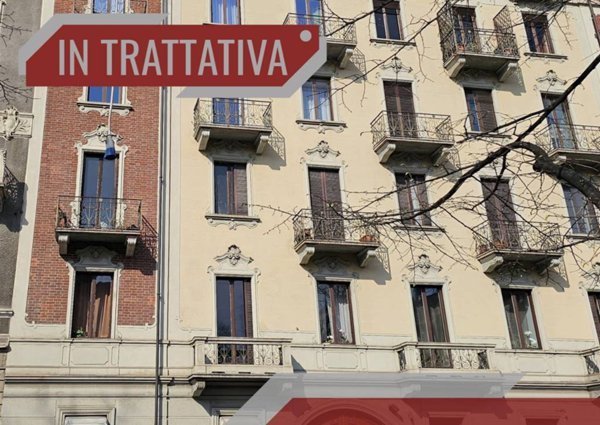 appartamento in vendita a Torino in zona Cit Turin
