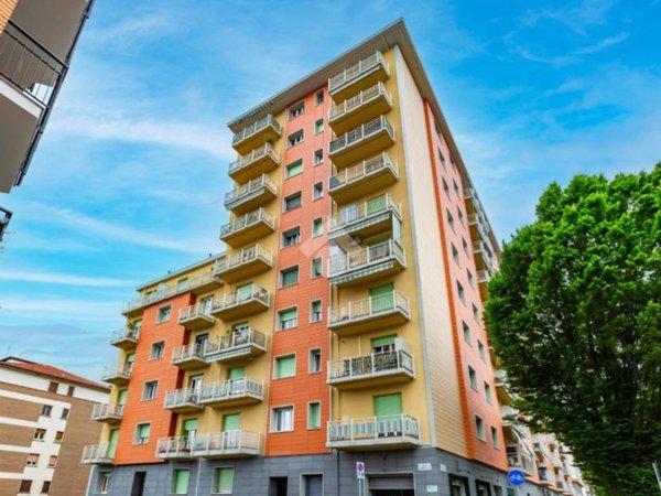 appartamento in vendita a Torino in zona Aurora