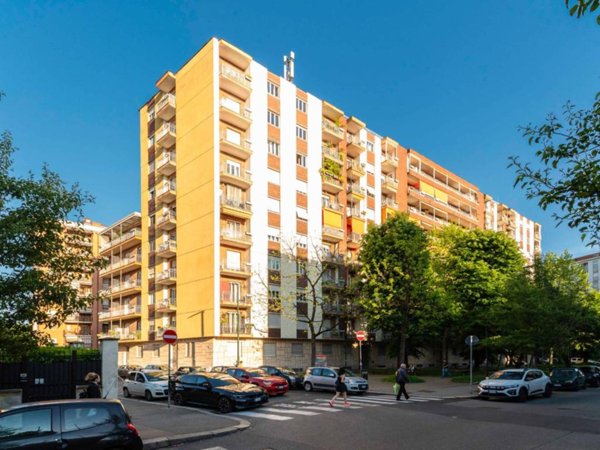 appartamento in vendita a Torino in zona Pozzo Strada