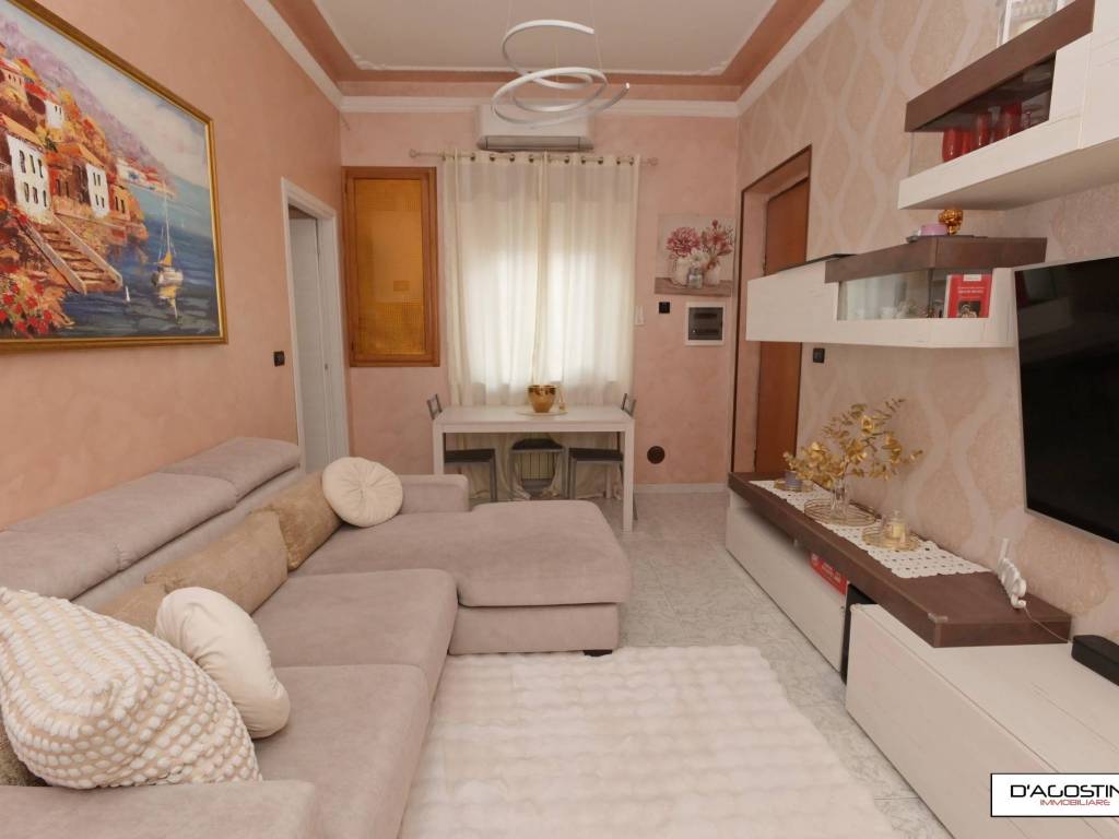 appartamento in vendita a Torino in zona Madonna di Campagna