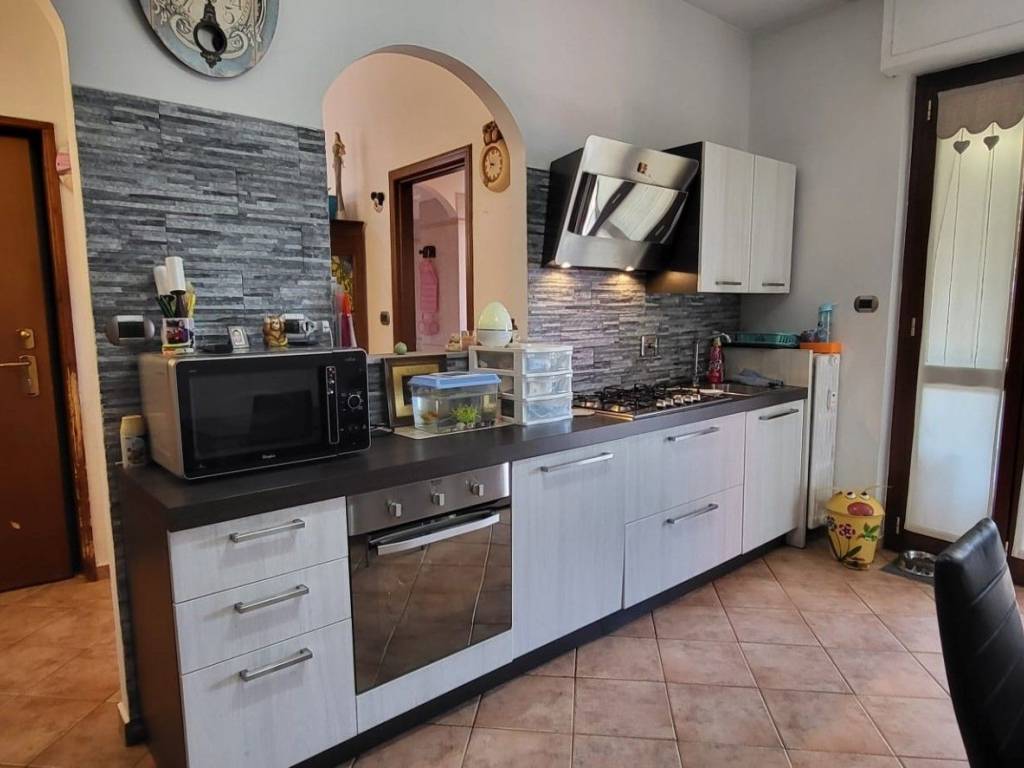 appartamento in vendita a Torino in zona Barca