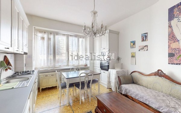 appartamento in vendita a Torino in zona Santa Rita