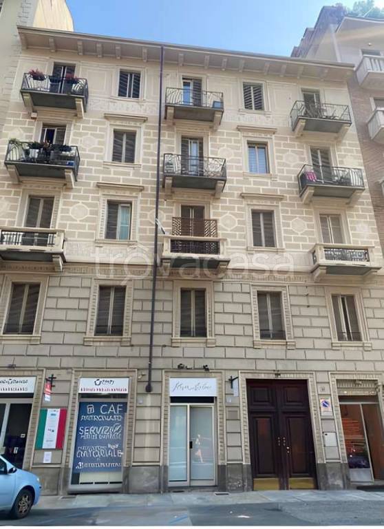 appartamento in vendita a Torino in zona Crocetta