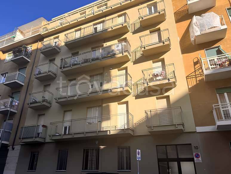 appartamento in vendita a Torino in zona Lingotto